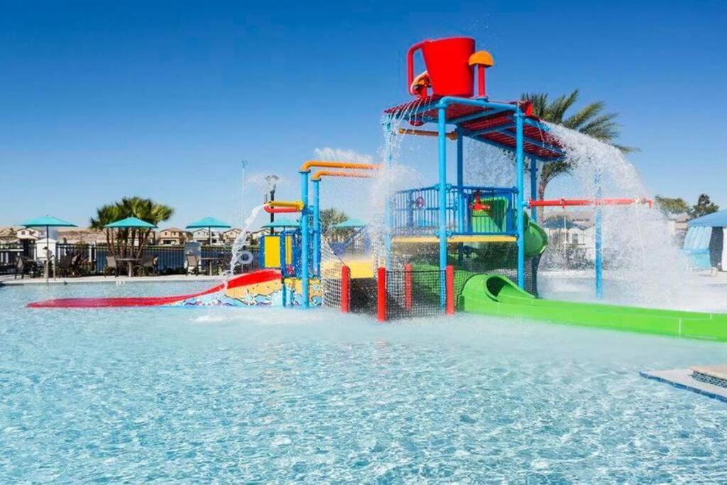 Stylish Cozy Family Getaway With Private Pool And Lake View Kissimmee Zewnętrze zdjęcie